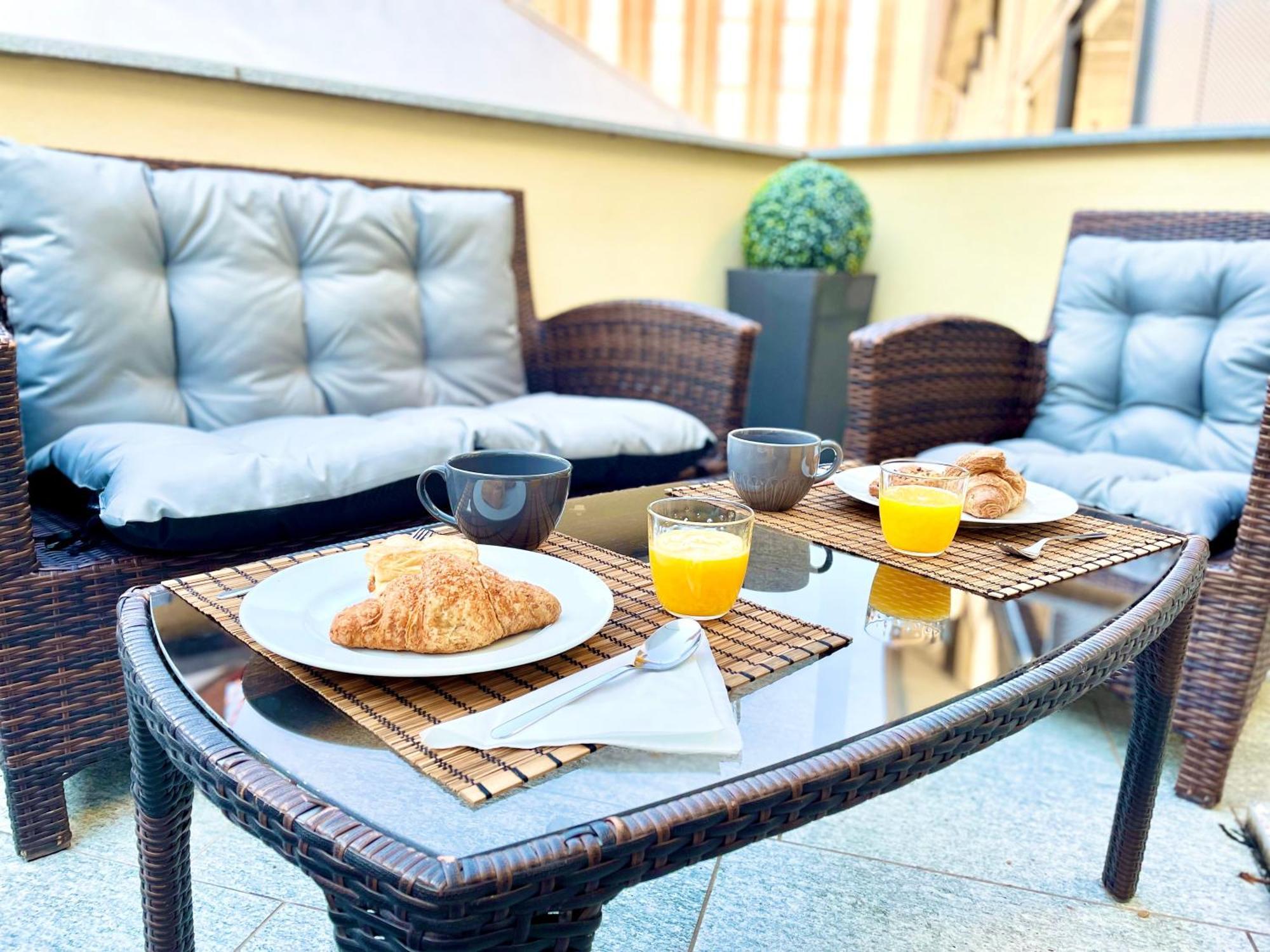 Appartamento La Terrazza - By Happyhostorino Esterno foto